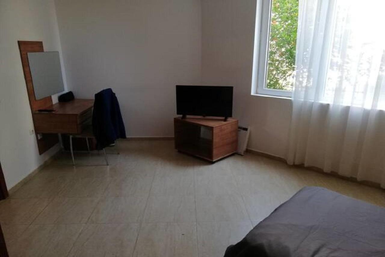 Yves 2 Bed Apart At Sun Village Sunny Beach Not Far Away From The Sea Zewnętrze zdjęcie