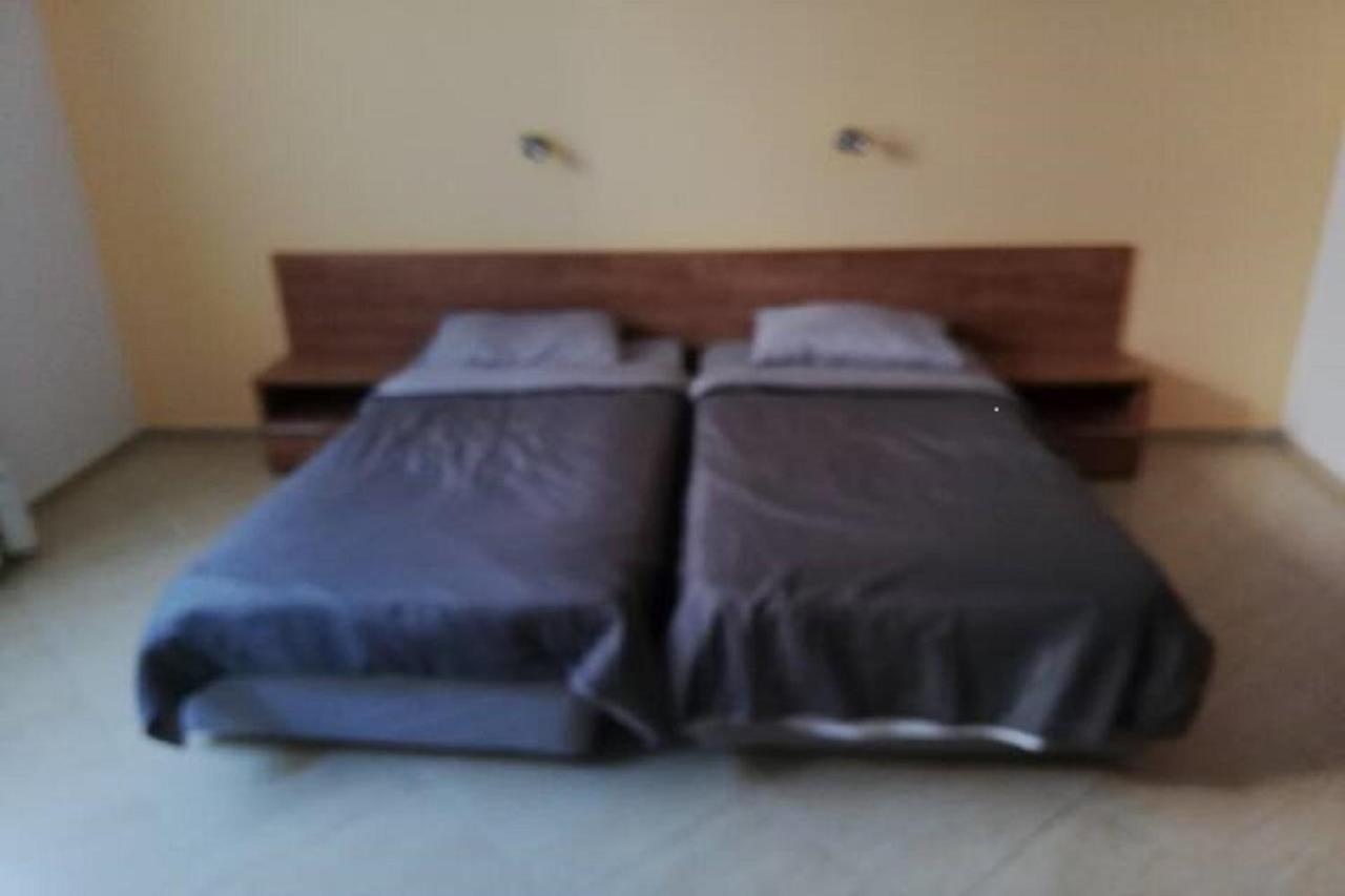 Yves 2 Bed Apart At Sun Village Sunny Beach Not Far Away From The Sea Zewnętrze zdjęcie