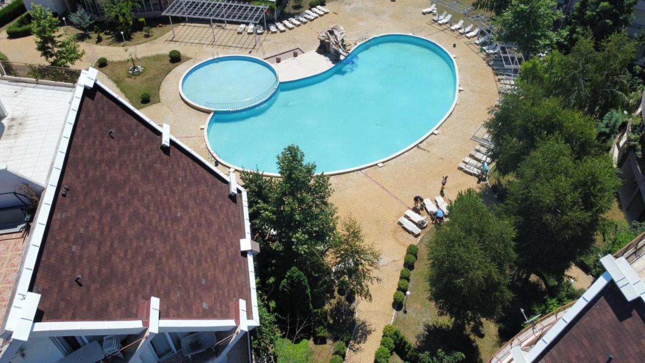 Yves 2 Bed Apart At Sun Village Sunny Beach Not Far Away From The Sea Zewnętrze zdjęcie